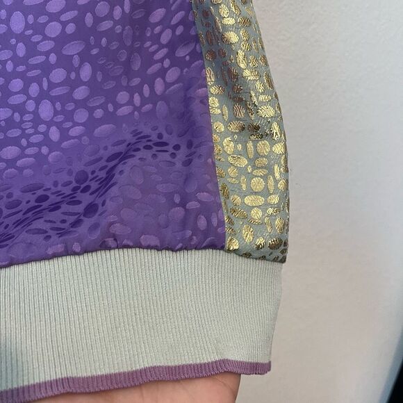 Louis Vuitton Gold Purple Metallic Jacquard Button-Back Top Women's Size 38 US 6 - Picture 7 of 8